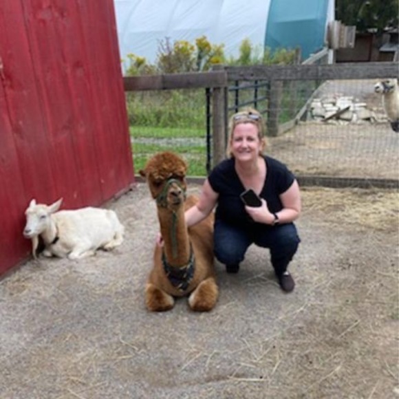 Meet your Posher, Lisa - Picture 1 of 1